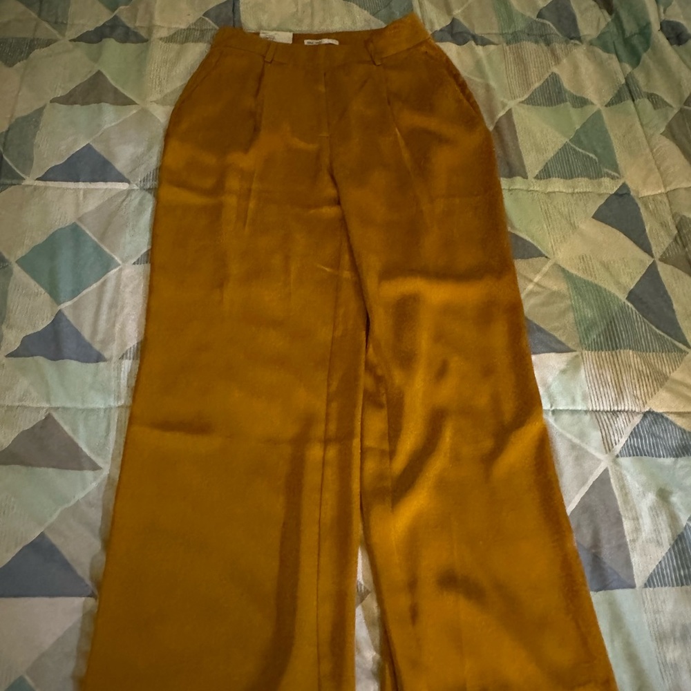 NWT Nine West Gold Silky Satin wide leg pants trousers 6
